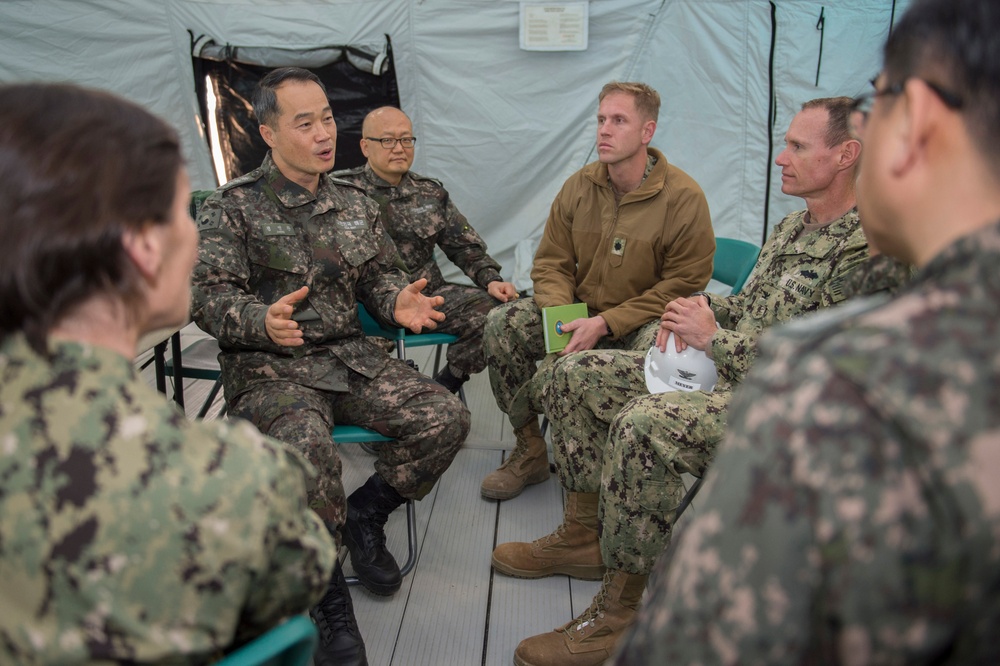 US and ROK leadership tour Joint Foal Eagle construction