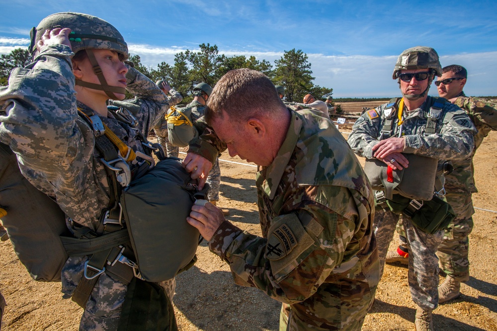 Joint Guard Reserve airborne operations training