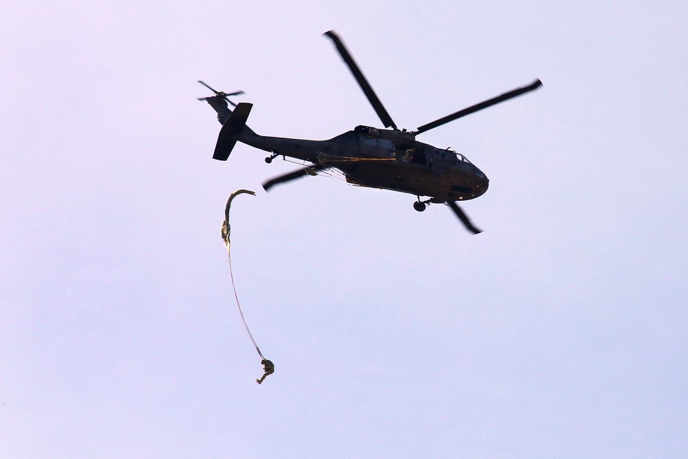 Joint Guard Reserve airborne operations training