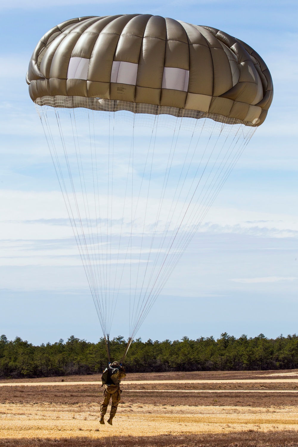 Joint Guard Reserve airborne operations training