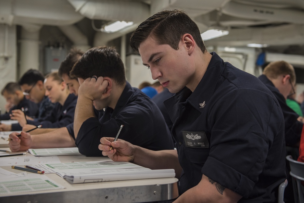 DVIDS Images Navywide E5 advancement exam [Image 1 of 3]