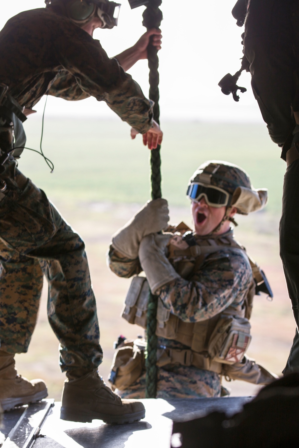 SPMAGTF-CR-AF Marines hone fast rope skills