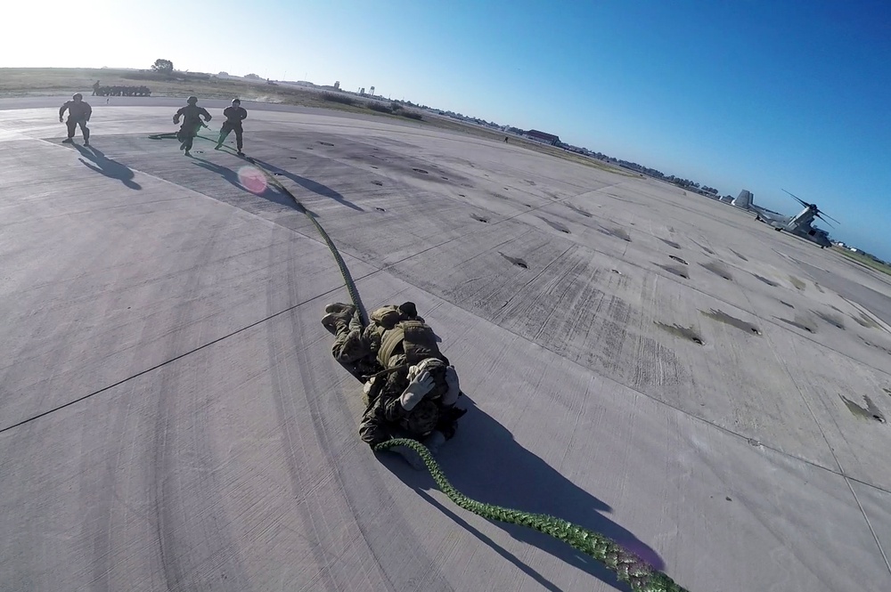 SPMAGTF-CR-AF Marines hone fast rope skills