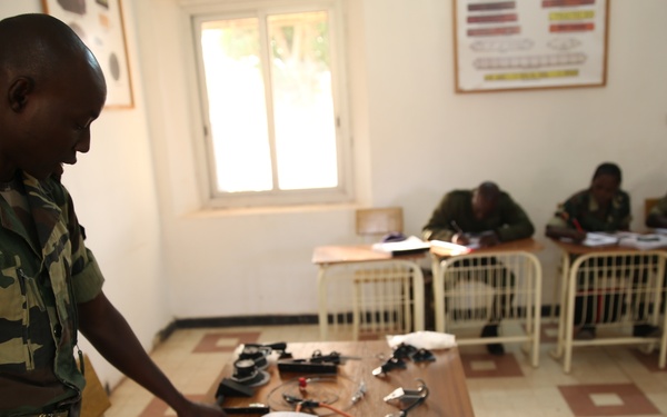 U.S. works with Senegalese military, adds demining capability for West African nation