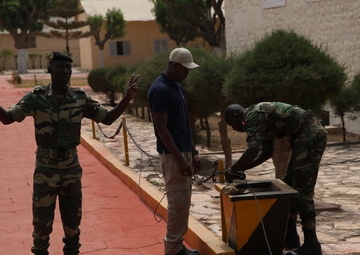 U.S. works with Senegalese military, adds demining capability for West African nation
