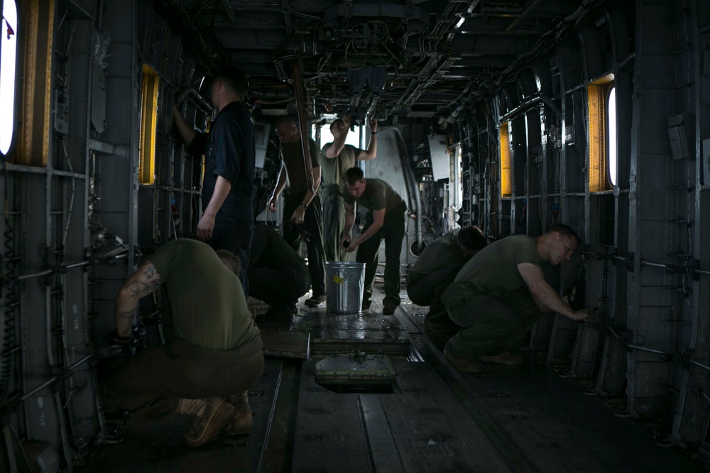 VMM 162 conducts washdown aboard the USS Arlington