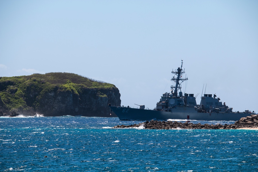 Naval Base Guam hosts U.S./Japanese ships for Multi-sail 2016