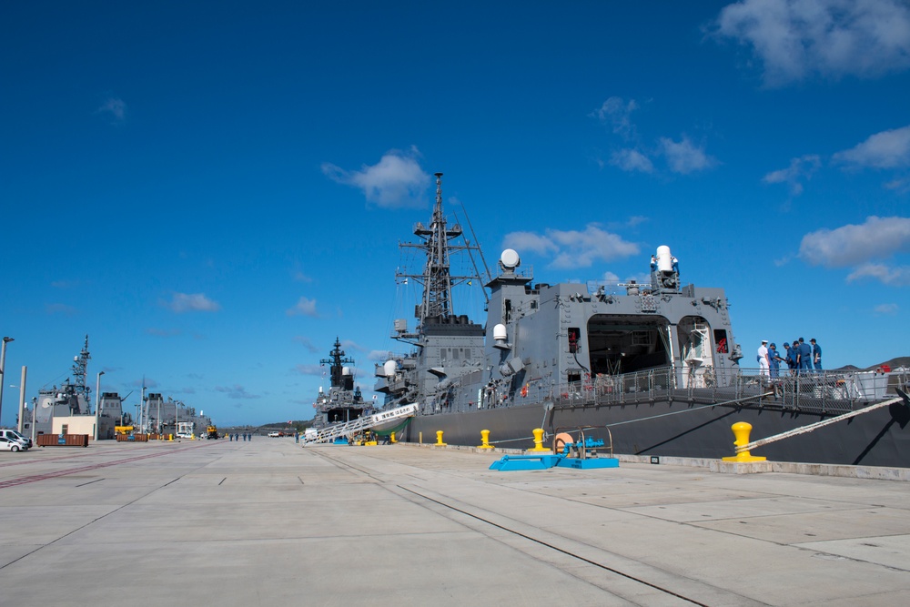 Naval Base Guam hosts US/Japanese ships for Multi-sail 2016