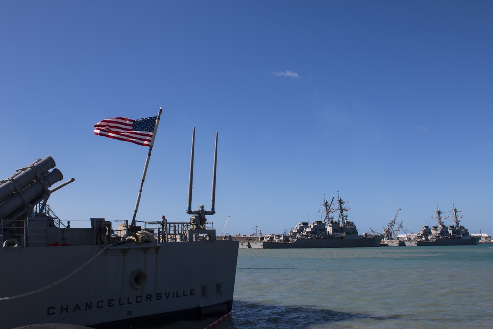 Naval Base Guam hosts US/Japanese ships for Multi-sail 2016