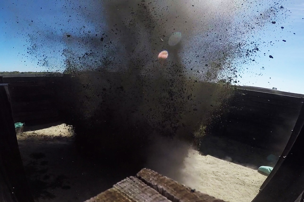 SPMAGTF-CR-AF applied explosives range
