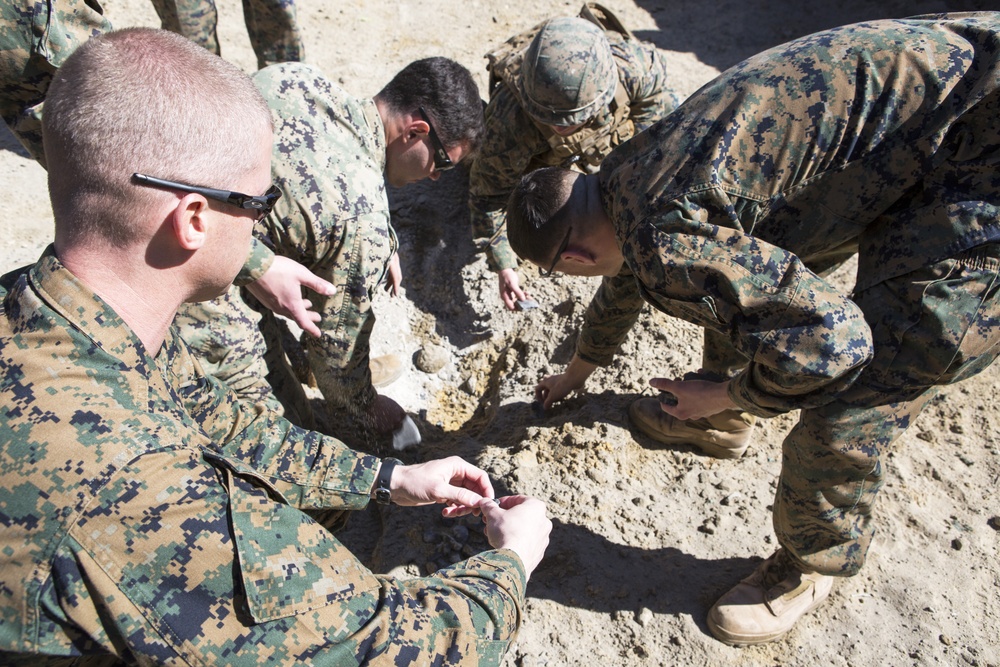 SPMAGTF-CR-AF applied explosives range