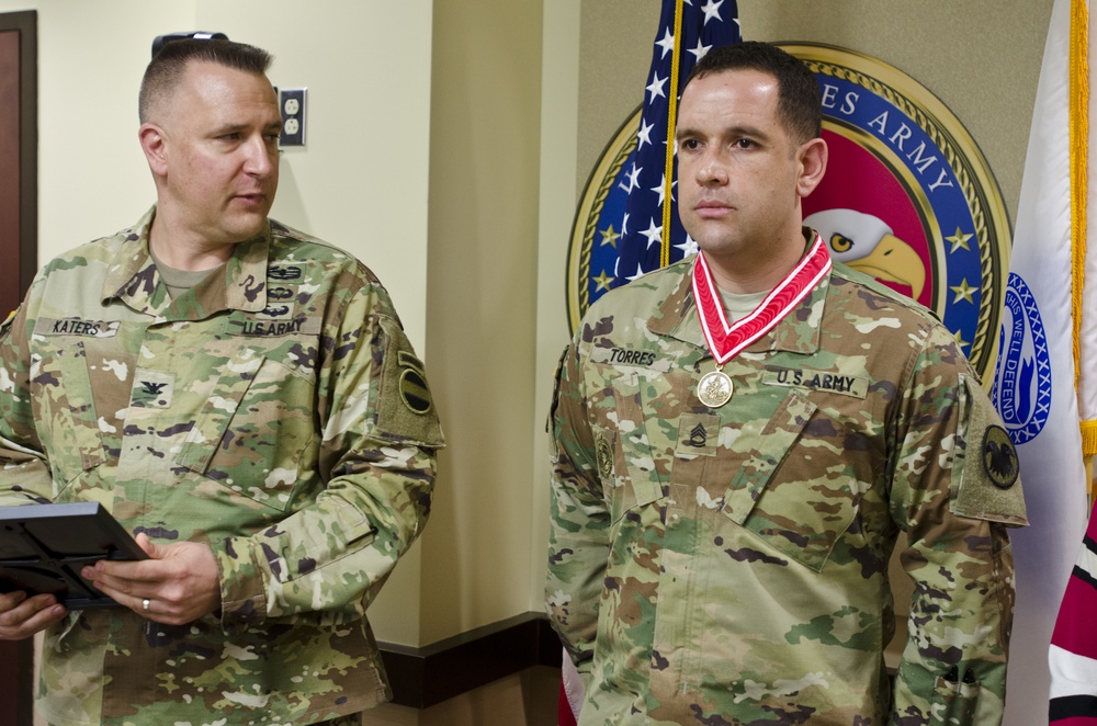 Sgt. 1st Class receives Bronze de Fleury Medal