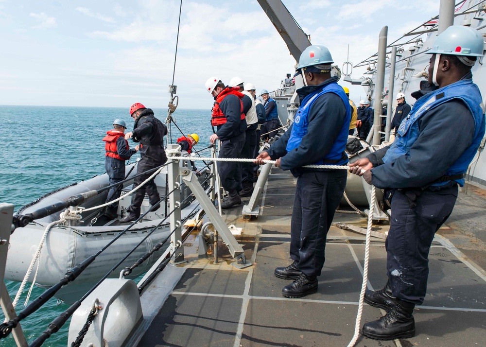 USS Stout Boat Operations