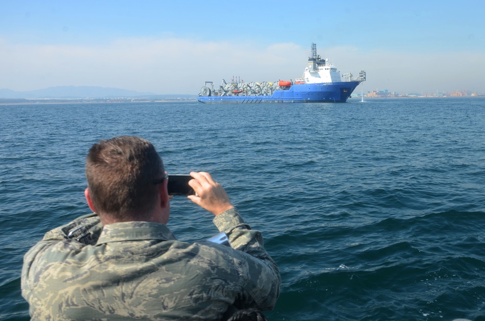 USNS Wheeler Performs Demonstration, Holds Tour for Military Officials