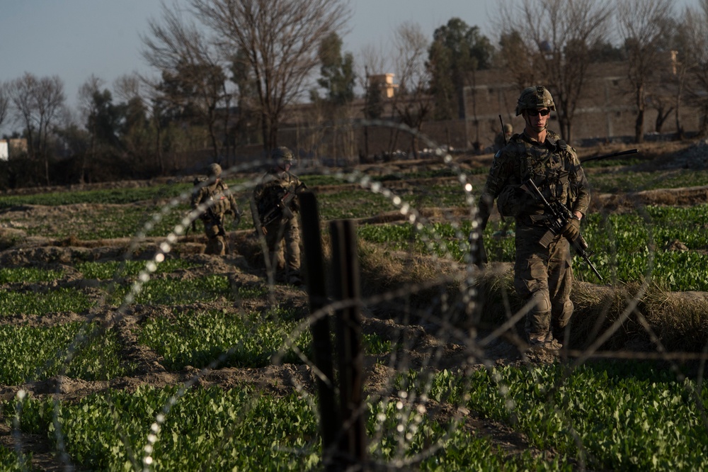 10th Mountain Division soldiers go on dismounted patrol