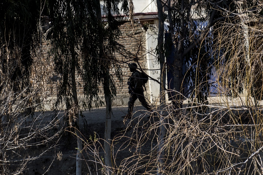 10th Mountain Division soldiers go on dismounted patrol