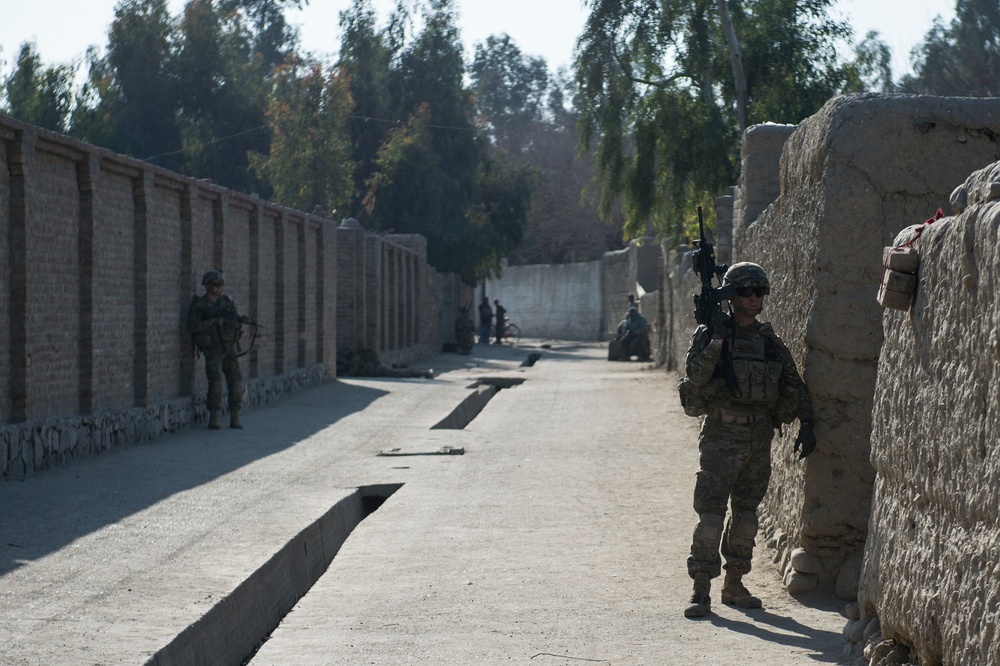 10th Mountain Division soldiers go on dismounted patrol