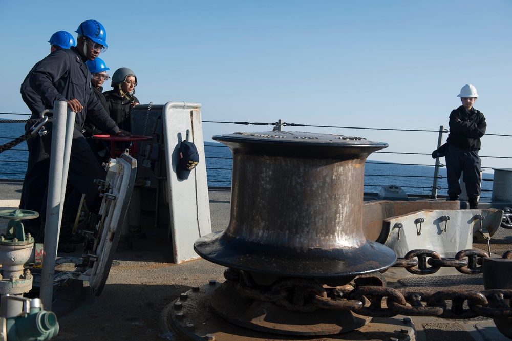 Anchor drop test aboard USS Porter