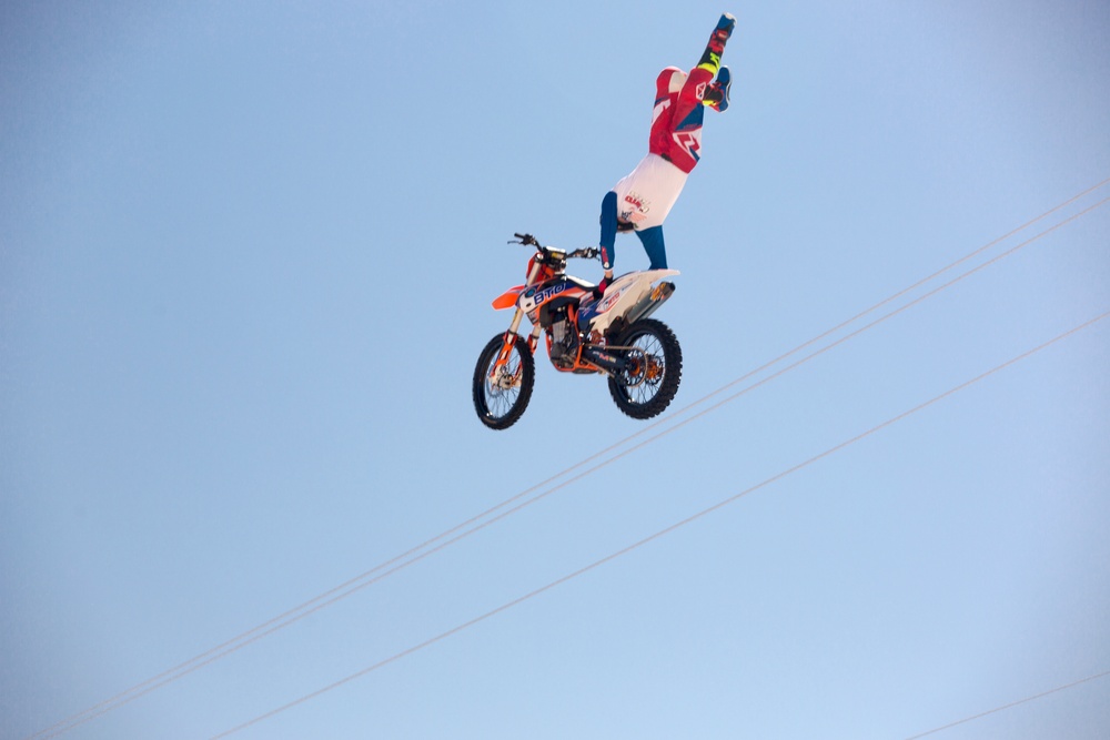 Motocross Jam Fest blazes through Combat Center