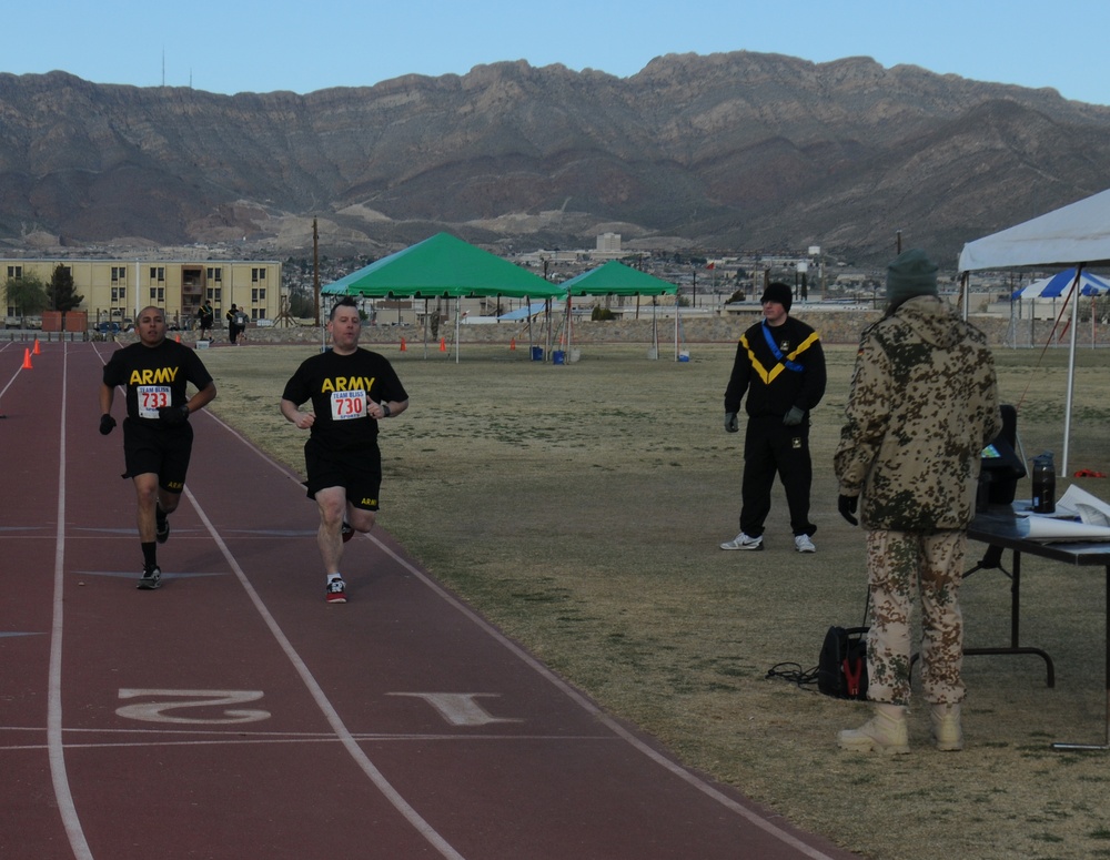 Germans give back to Fort Bliss with badges