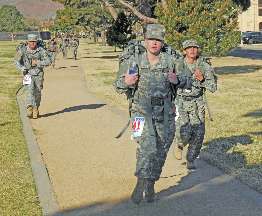 Germans give back to Fort Bliss with badges