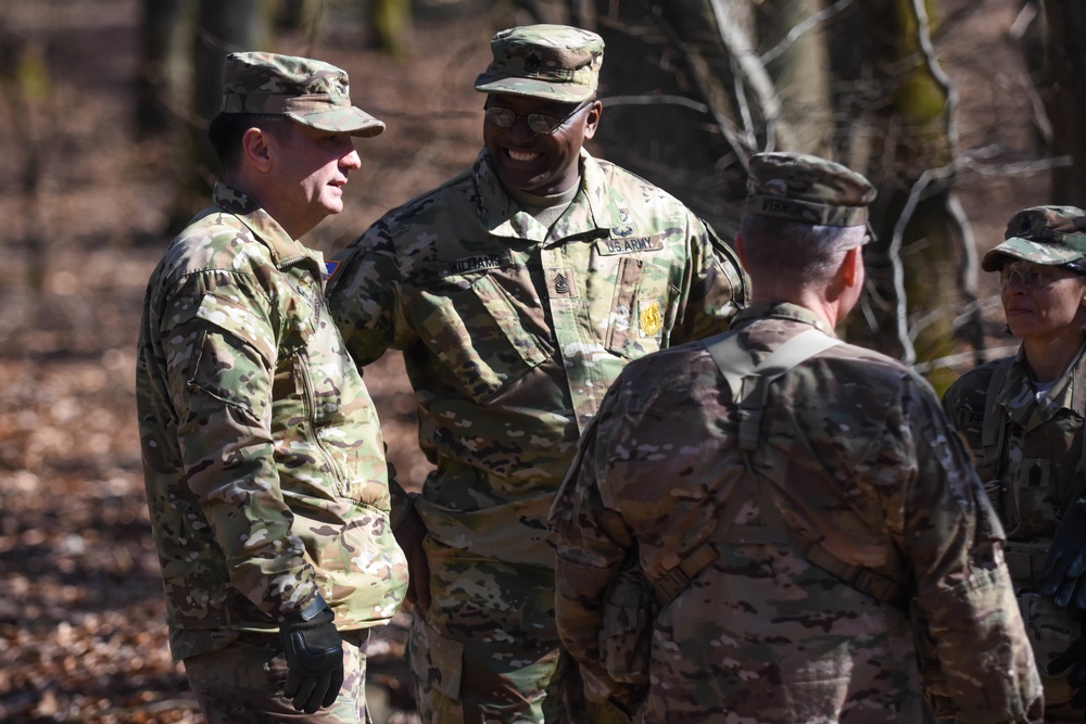 30th MB Hosts Local Germans Visit at USAREUR EFMB Spring 16