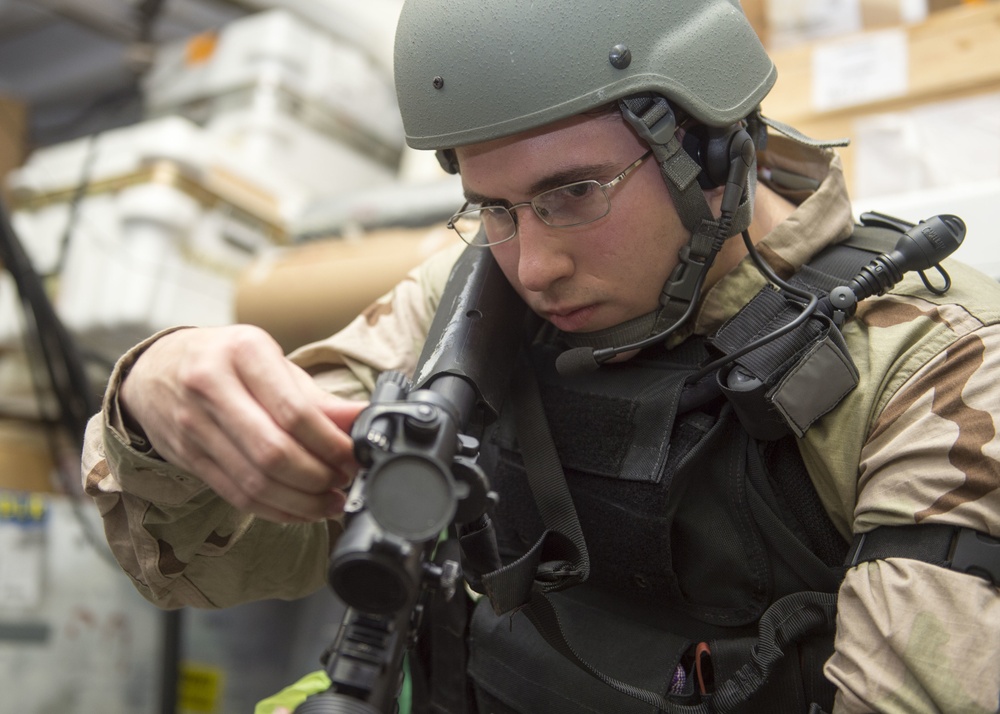 VBSS Exercise aboard USS Roosevelt (DDG 80)