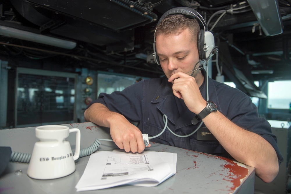VBSS Exercise aboard USS Roosevelt (DDG 80)