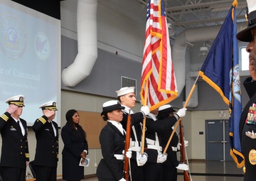 Navy Recruiting District New York Holds Change of Command