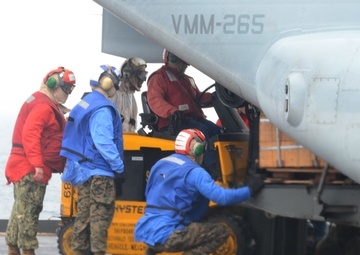 USNS Sacagawea, CLR-35 Marines deliver ammunition for Ssang Yong 2016