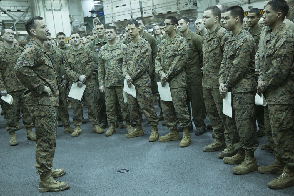 VMM-166 (REIN) Marines receive recognition