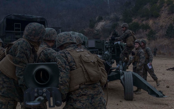 Artillery Sets up in Ssang Yong