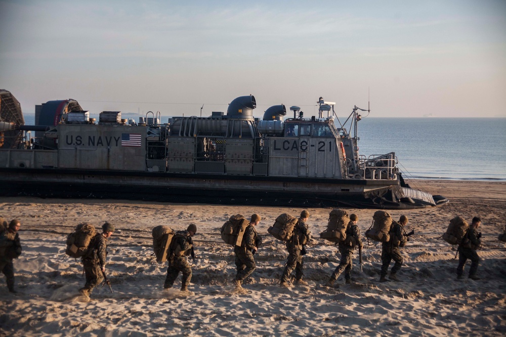 31st MEU returns to their ships