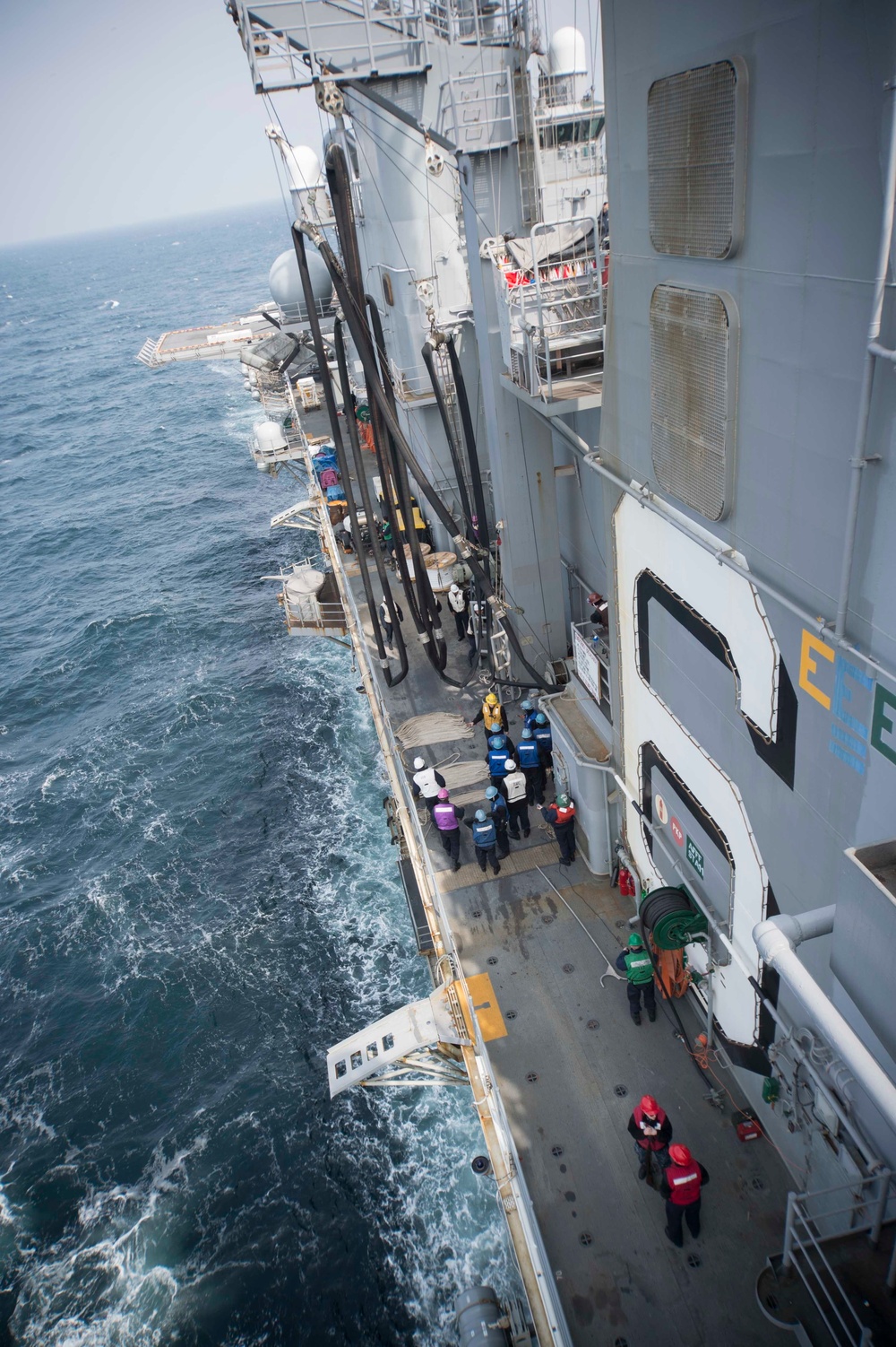 USS Bonhomme Richard replenishment at sea