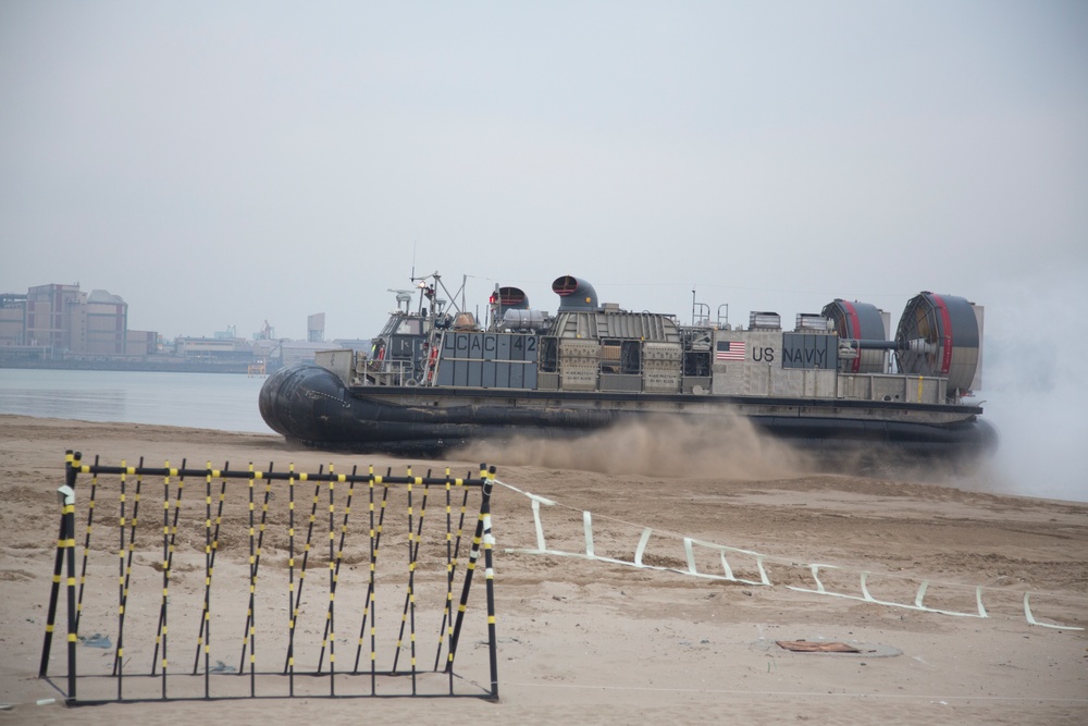 LCAC Operations