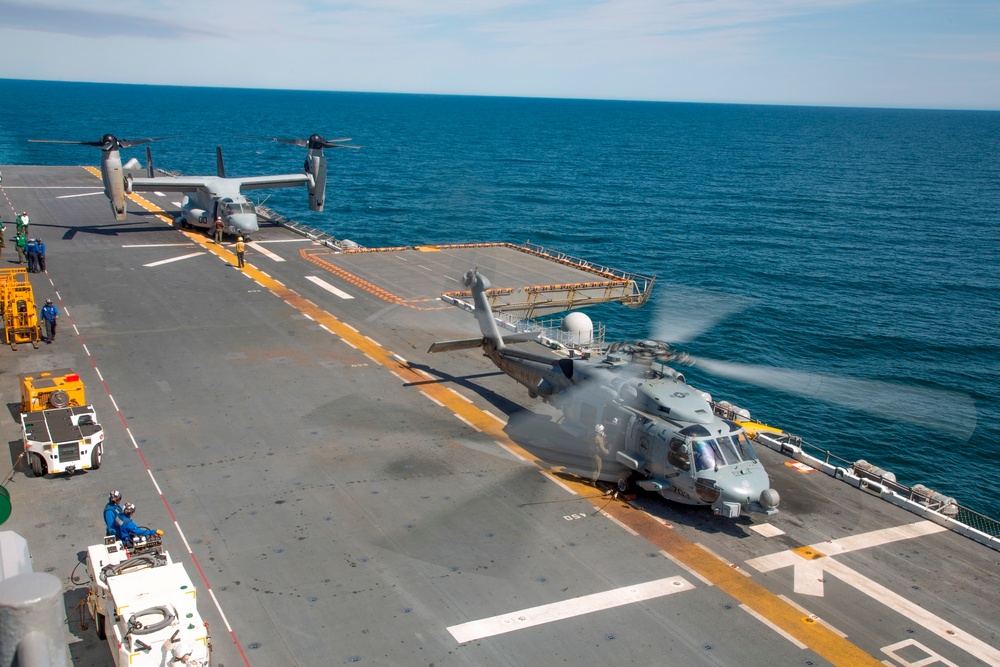 22nd MEU ACE Conducts Flight Operations Aboard USS Wasp