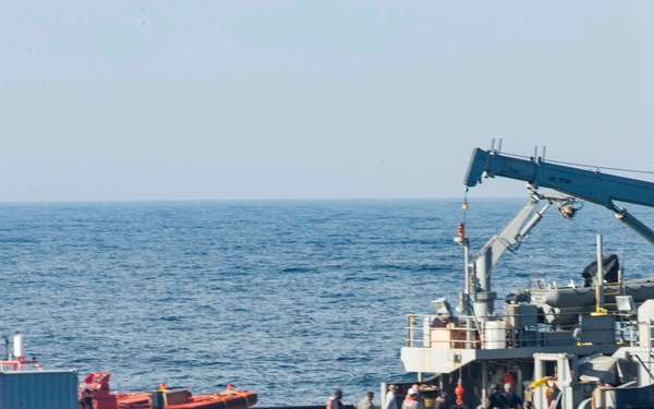 USS Stout (DDG 55) maritime interdiction operation training evolution