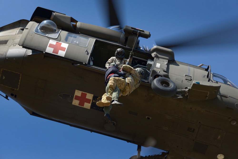 Hoist extraction training