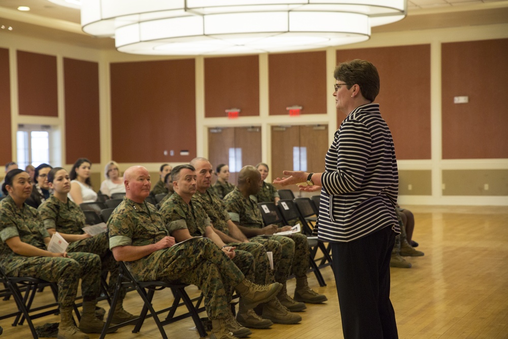 Diversity and networking: Camp Lejeune ‘Leans In’