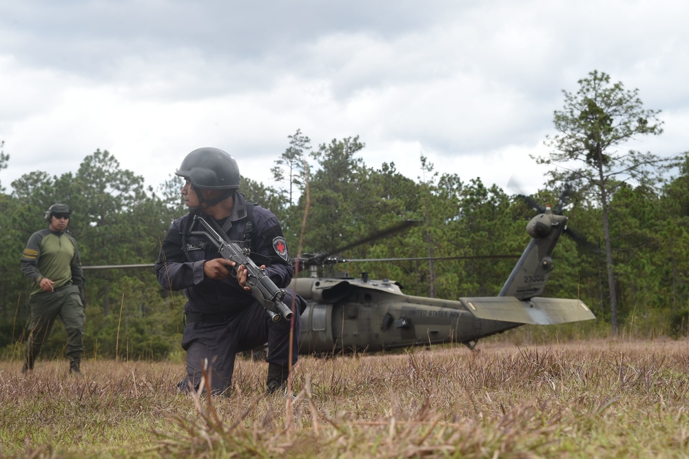 US, Honduran forces practice personnel recovery capabilities