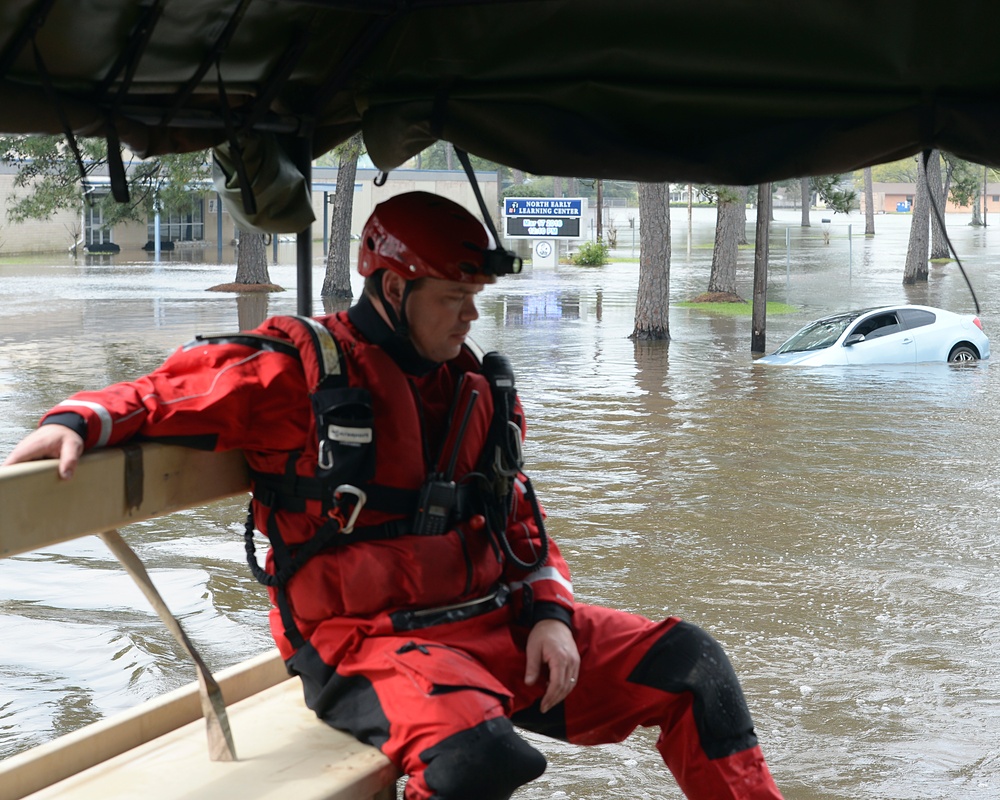 Texas National Guard responds to floods in Southeast Texas