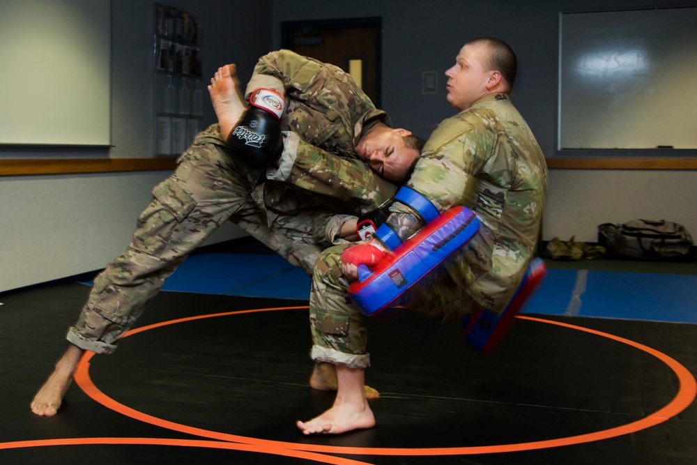 55th Signal Company (Combat Camera) Modern Army Combatives Course (Level 2)