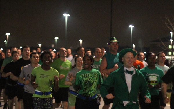 Leprechaun fun run for 2nd IBCT, 3rd ID