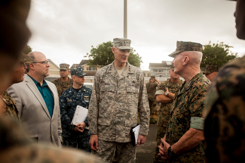 Top leaders from MARFORPAC, DLA visit Marines from 3rd Marine Regiment