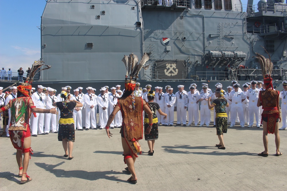 USS Chancellorsville visits Sepanggar, Malaysia