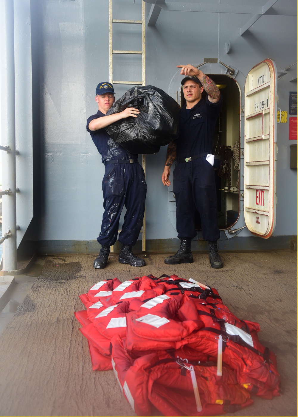 USS Blue Ridge operations in Singapore