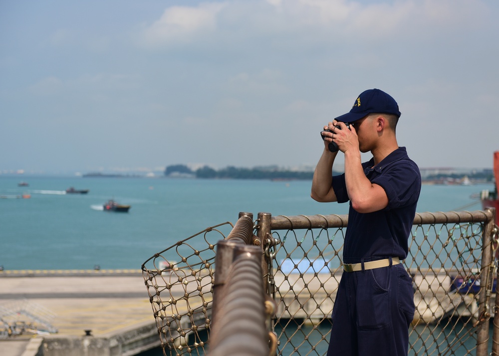 USS Blue Ridge operations in Singapore