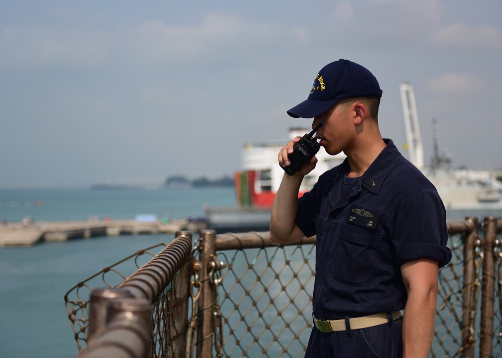 USS Blue Ridge operations in Singapore