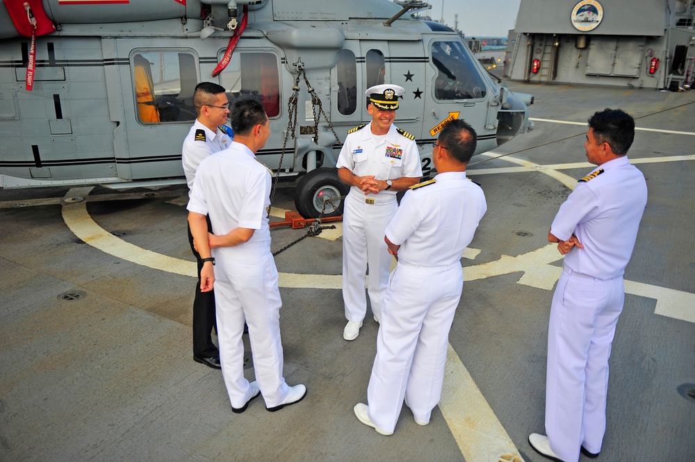 USS Blue Ridge operations in Singapore