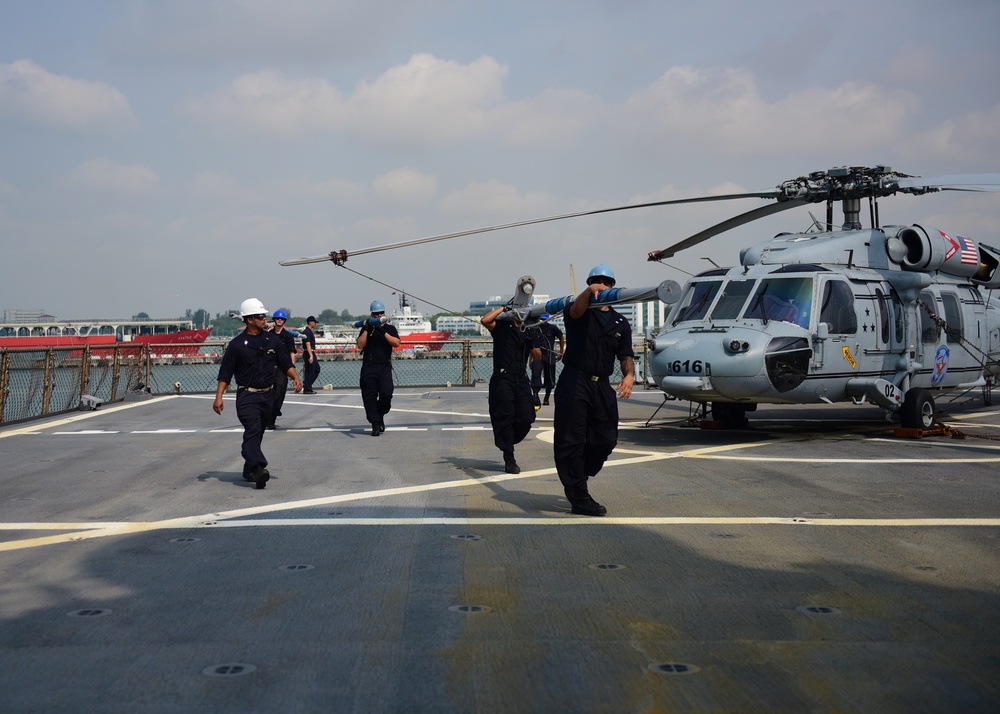 USS Blue Ridge operations in Singapore